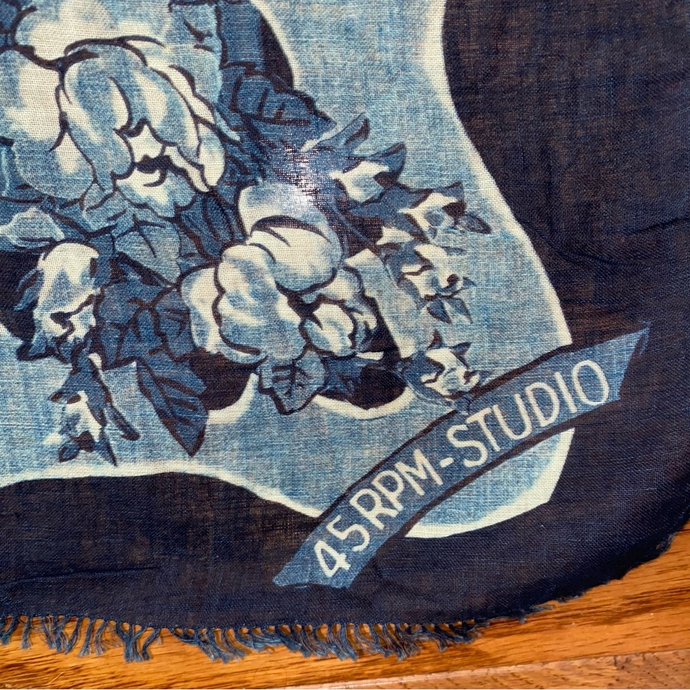 45R 45RPM Japan $348 Indigo Hand Printed Floral 42” Scarf Furoshiki NWOT - Picture 3 of 10